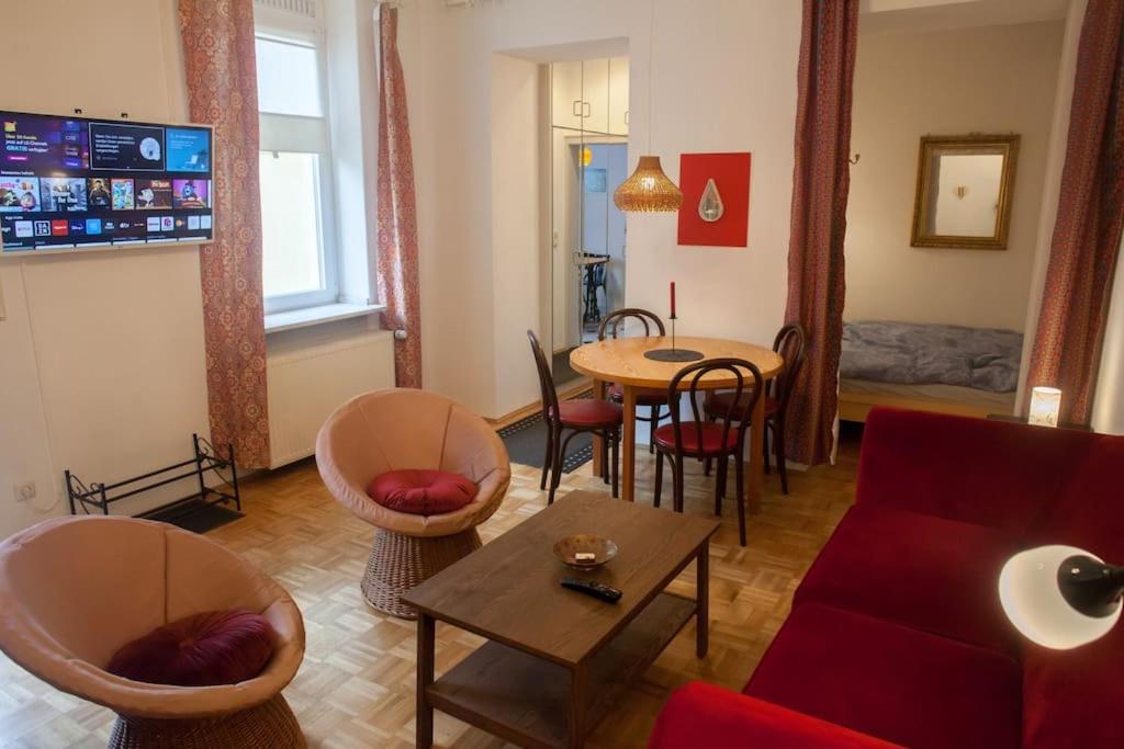 Gemuetliches 2P-Apartment In Ruhiger Lage ドレスデン エクステリア 写真